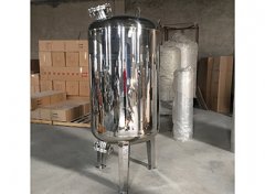 不銹鋼無(wú)菌水箱